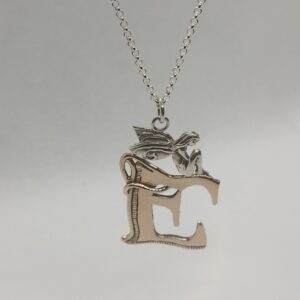 Serie " Fantasy Font" " E " con Fata